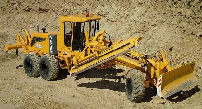 Автогрейдер ДЗ-298 «Дормаш»